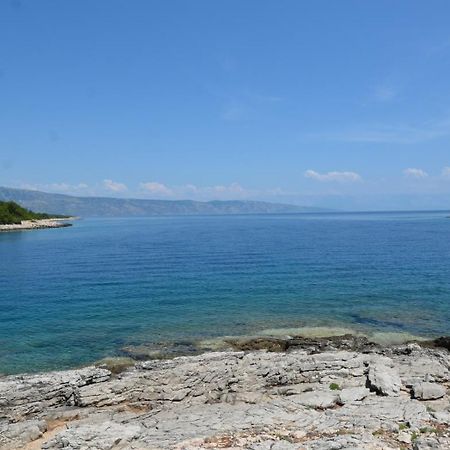 Apartmani Cesarec Basina Luaran gambar