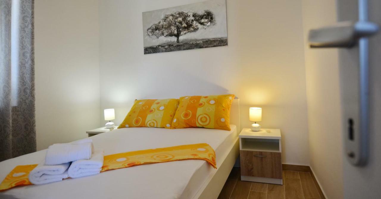 Apartmani Cesarec Basina Luaran gambar