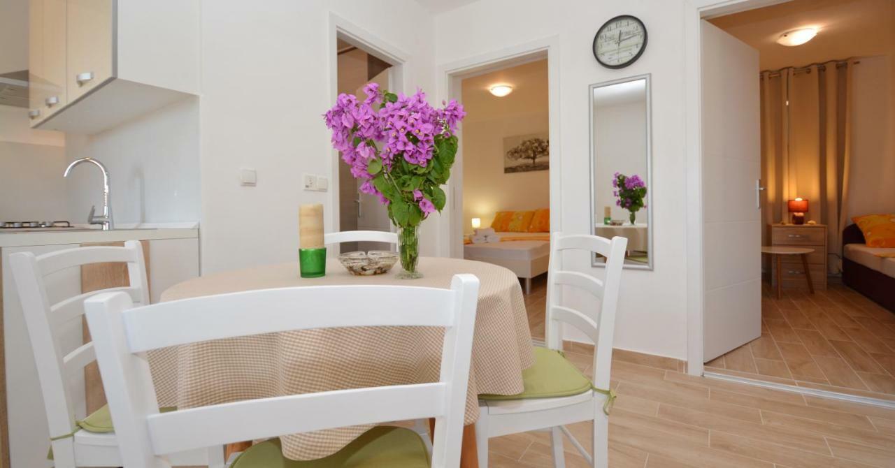 Apartmani Cesarec Basina Luaran gambar